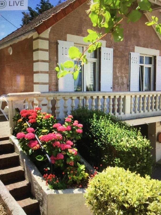 Villa Les Carlins Улгат Екстериор снимка