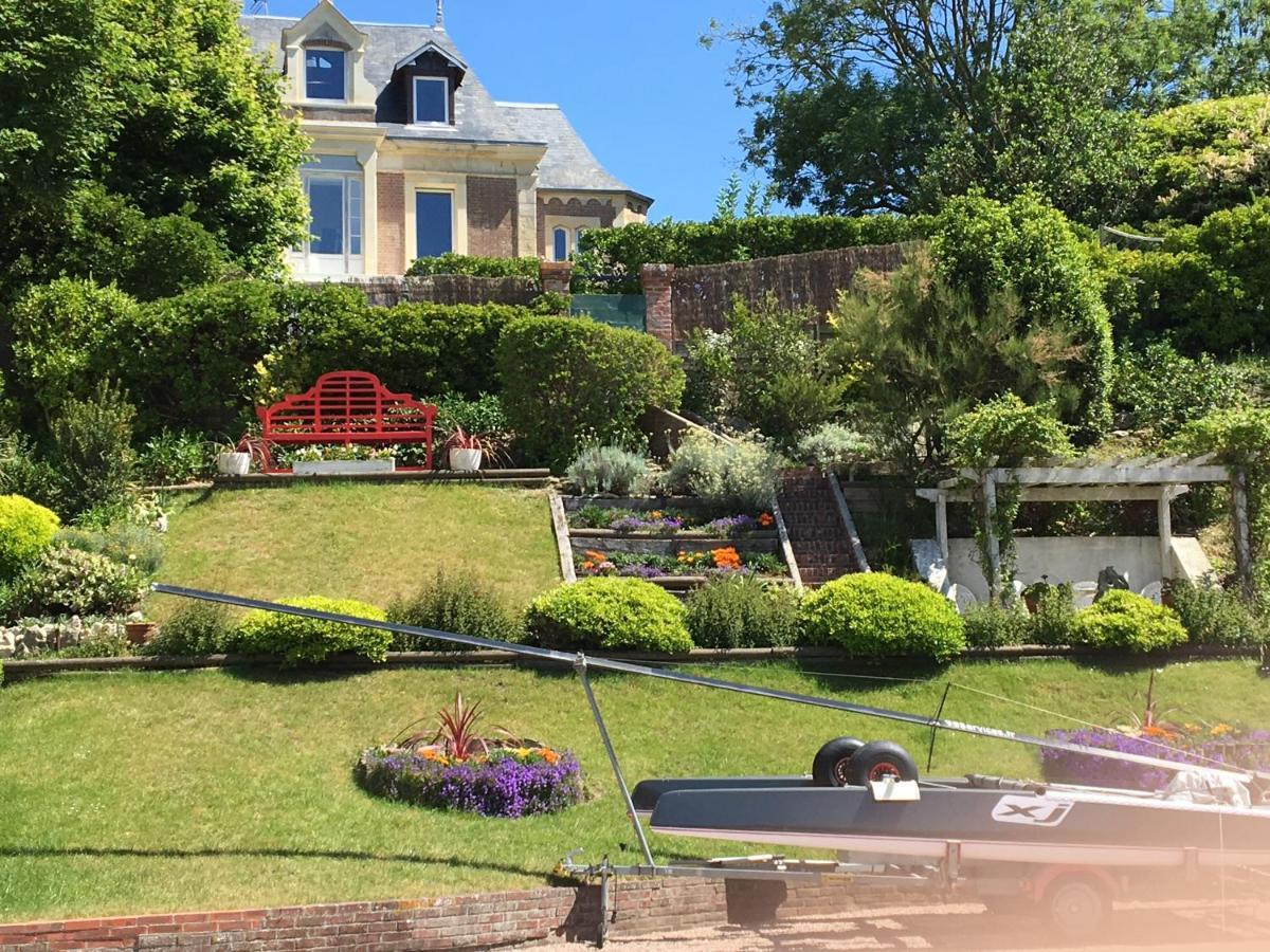 Villa Les Carlins Улгат Екстериор снимка